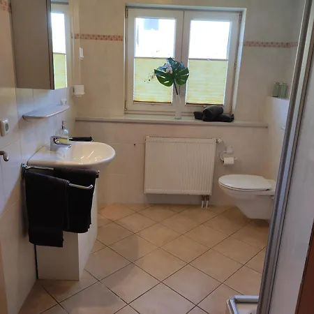 3 Sonnenstrahl Im 1 Og Mit Sonnenbalkon Nr5 Διαμέρισμα Böhl